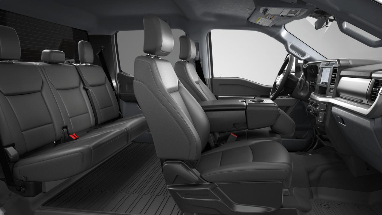 2026 Ford F-350 Super Duty SRW XLT Photo5