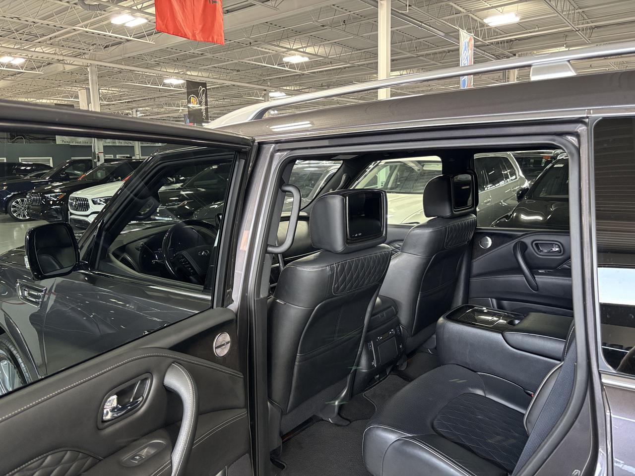 2024 Infiniti QX80 LUXE|V8|AWD|7PASS|NAV|BOSE|360CAM|LEATHER|SUNROOF| Photo