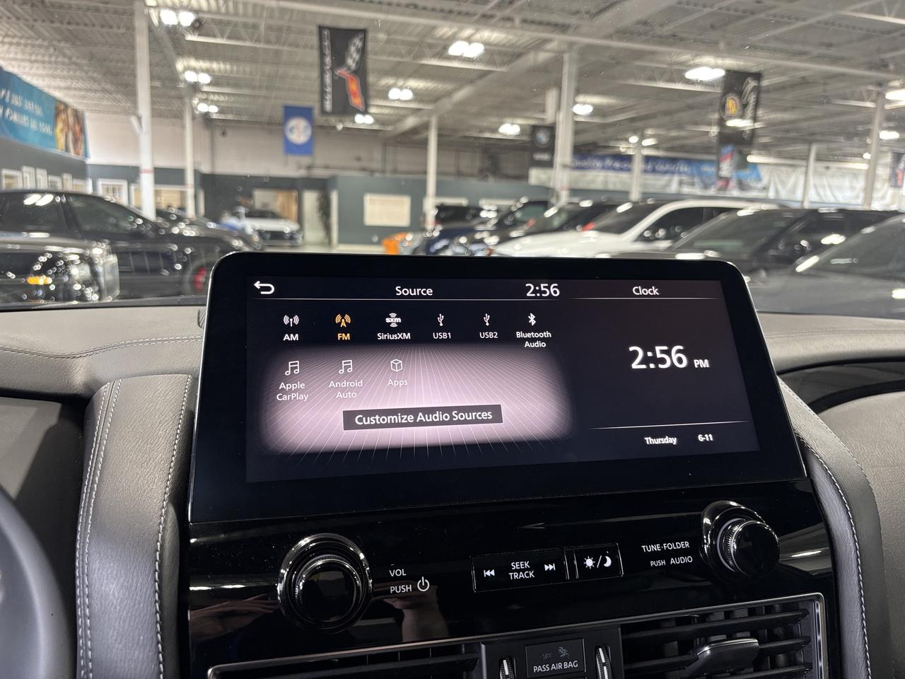 2024 Infiniti QX80 LUXE|V8|AWD|7PASS|NAV|BOSE|360CAM|LEATHER|SUNROOF| Photo