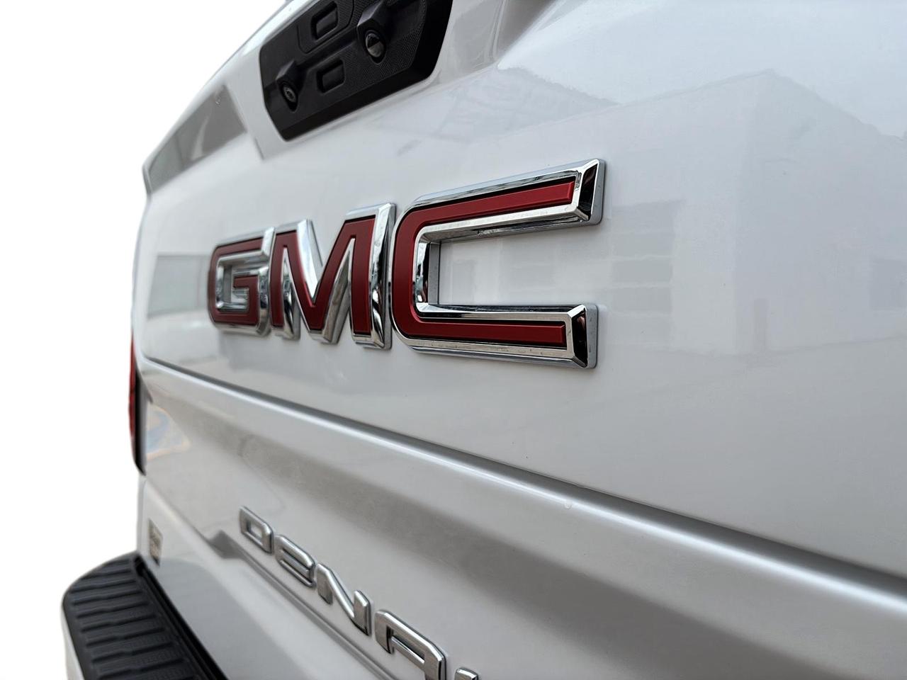 2024 GMC Sierra 1500 Denali Photo4