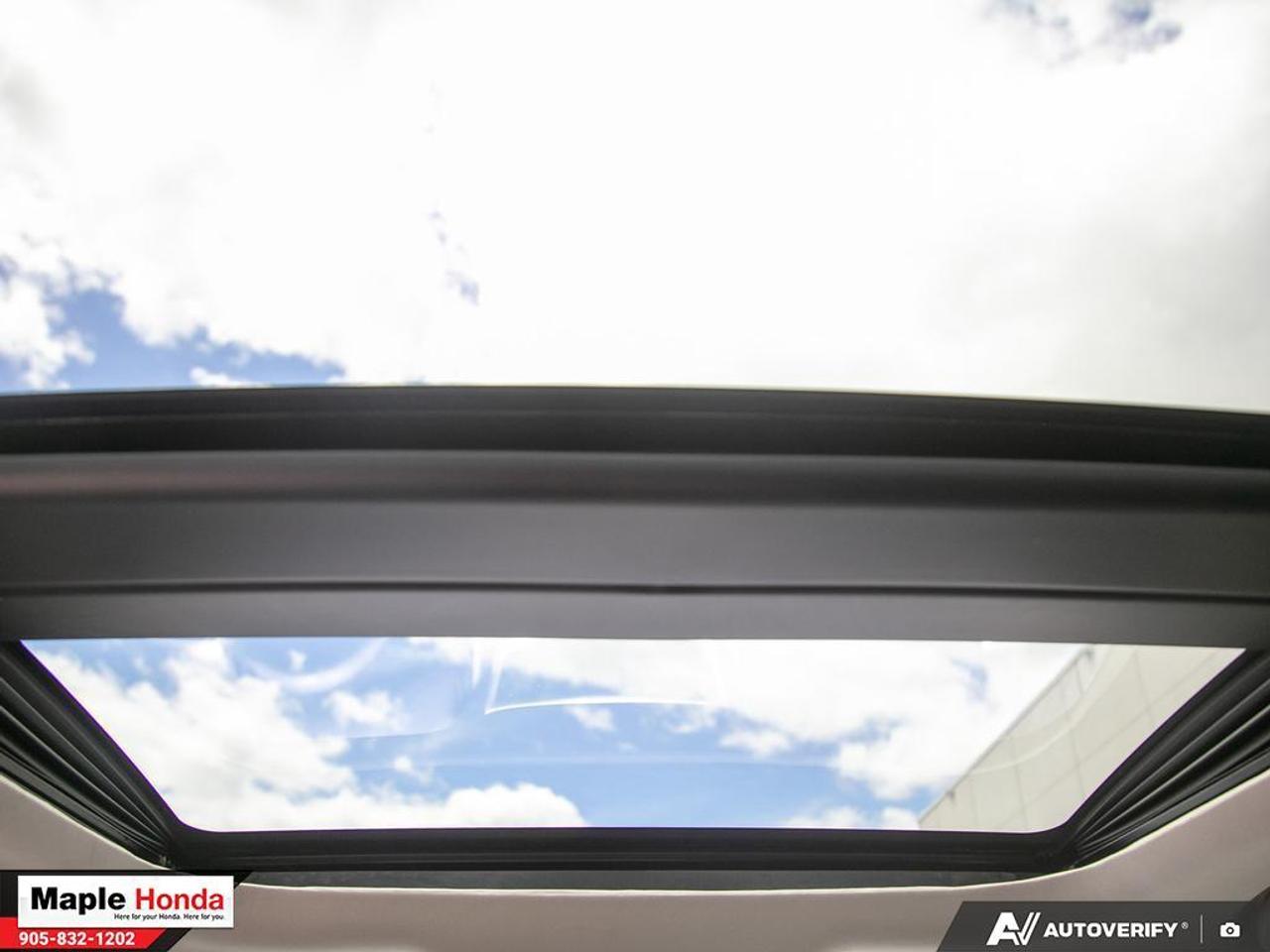 2017 Nissan Murano Sunroof | Heated Seats | AWD | Clean Carfax!! Photo
