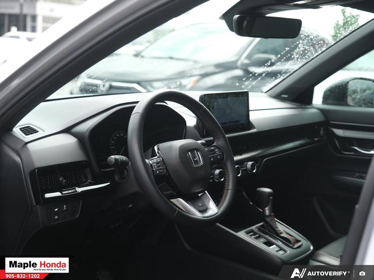 2025 Honda CR-V Hybrid Leather Seats| Navigation| Heated Seats| Sunroof| Photo