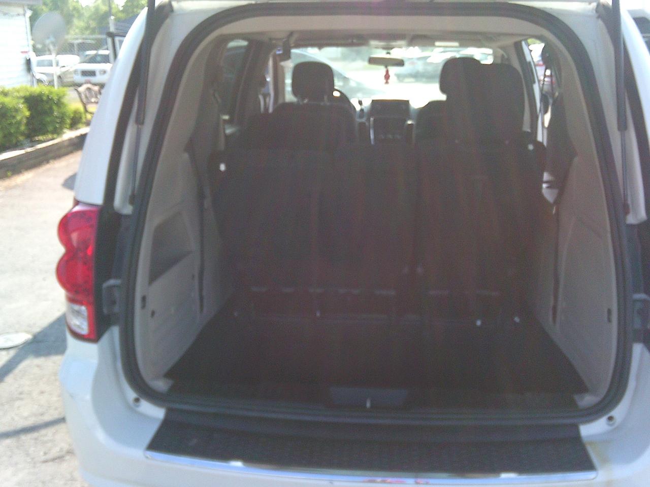 2016 Dodge Grand Caravan 4dr Wgn SXT Photo4