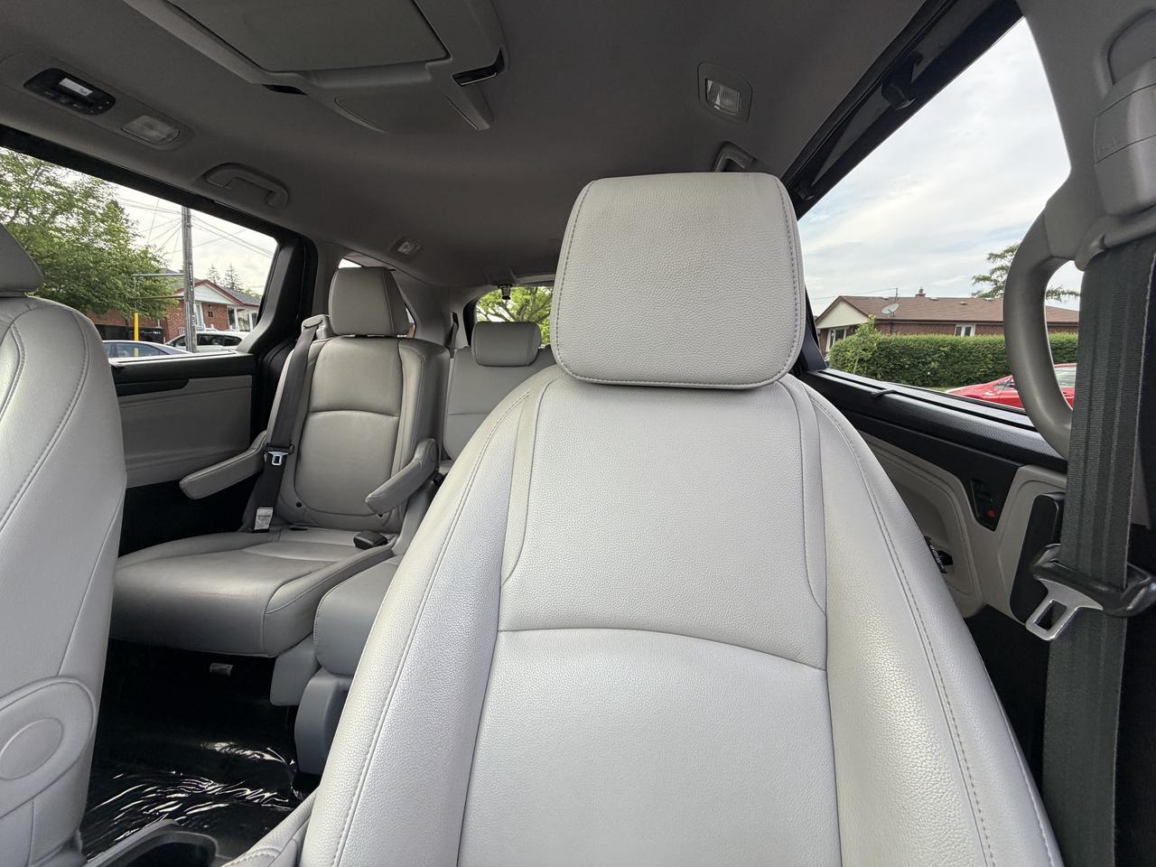 2018 Honda Odyssey EX-L RES Auto Photo