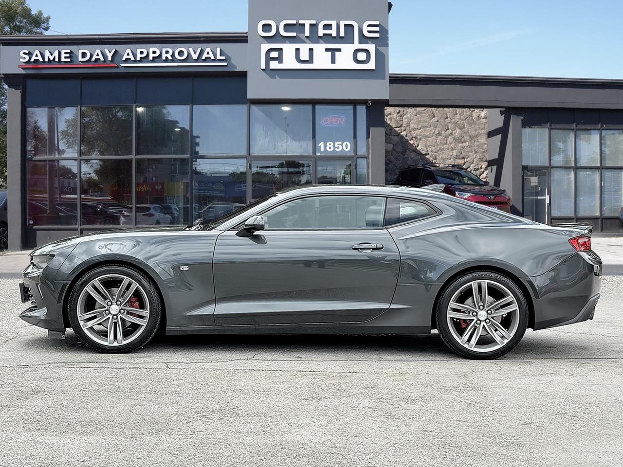 2017 Chevrolet Camaro 2dr Cpe 2LT Photo2