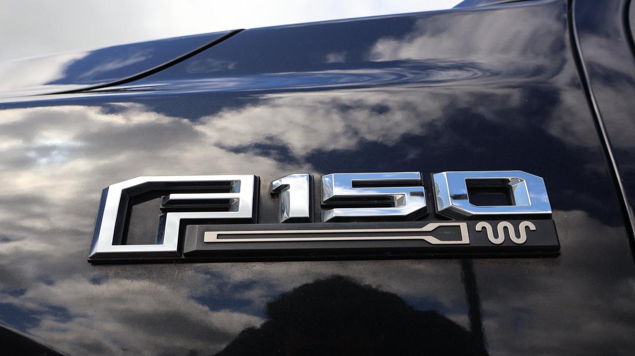 2015 Ford F-150 | | Work & Adventure | Photo