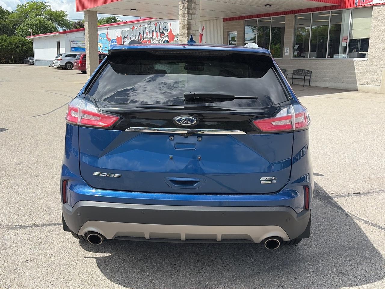2020 Ford Edge SEL, CLEAN CARFAX, HEATED LEATHER, REMOTE START! Photo