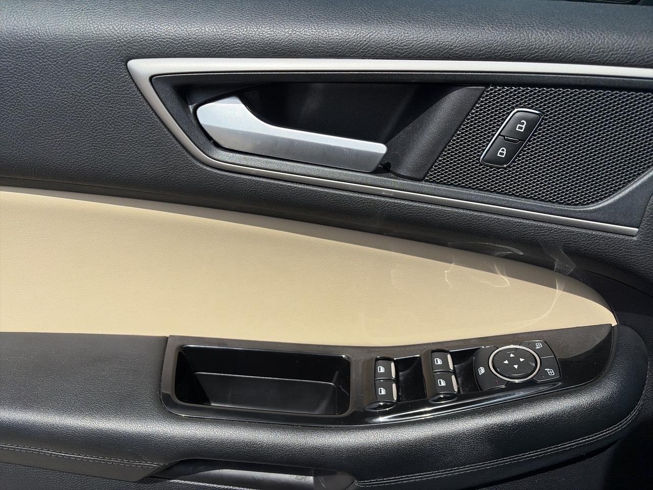 2020 Ford Edge SEL, CLEAN CARFAX, HEATED LEATHER, REMOTE START! - Photo #13