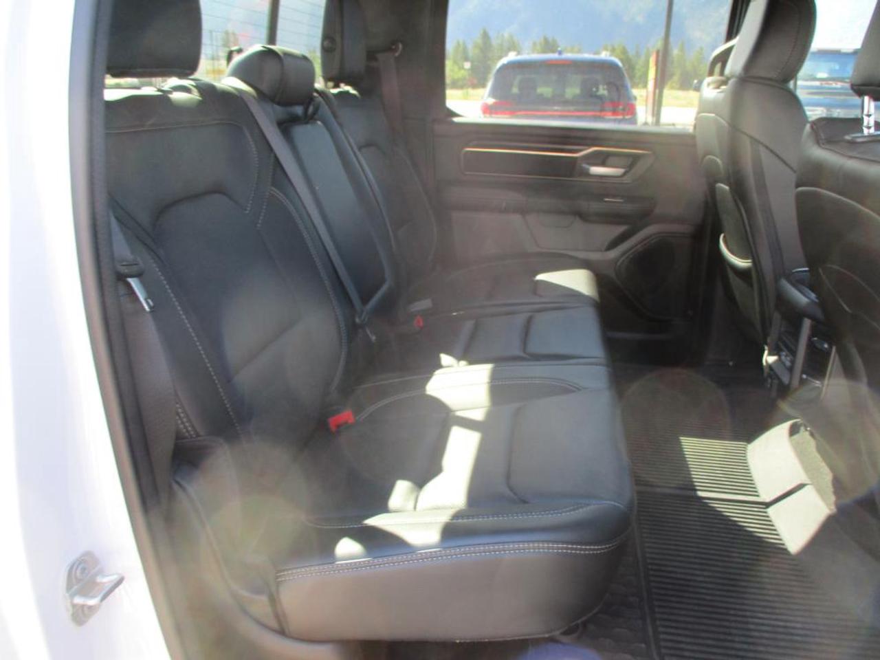 2023 RAM 1500 SPORT CREW CAB 4X4 Photo