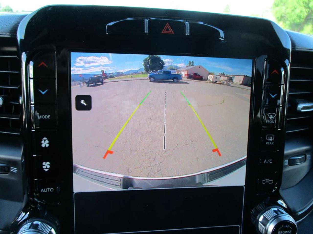 2023 RAM 1500 SPORT CREW CAB 4X4 - Photo #18