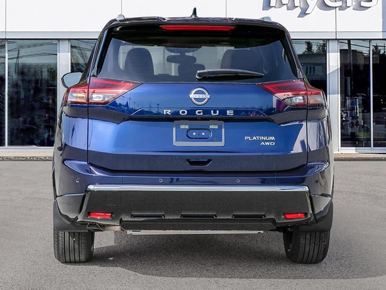 2026 Nissan Rogue Platinum  - Leather Seats Photo4