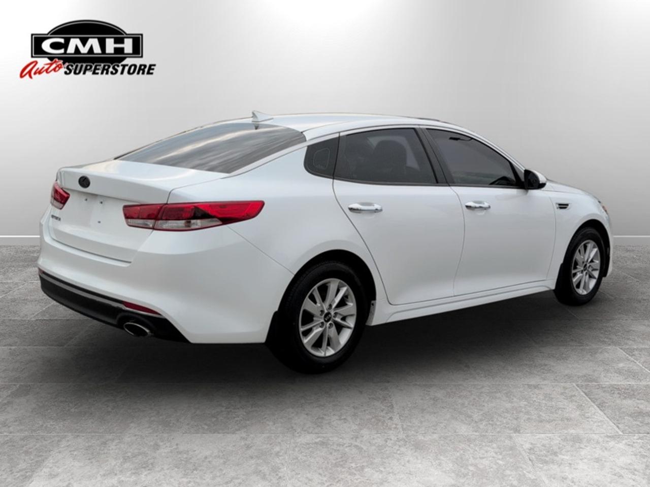 2018 Kia Optima LX +  **BLUETOOTH - HTD SEATS** Photo4