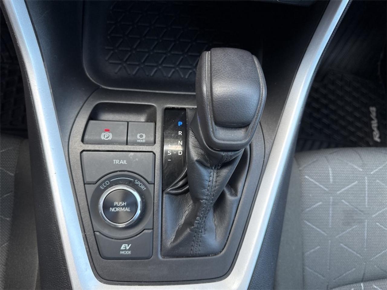 2022 Toyota RAV4 Hybrid XLE  Sunroof - $275 B/W Photo