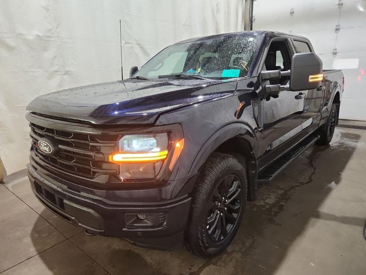 2024 Ford F-150 XLT Photo0