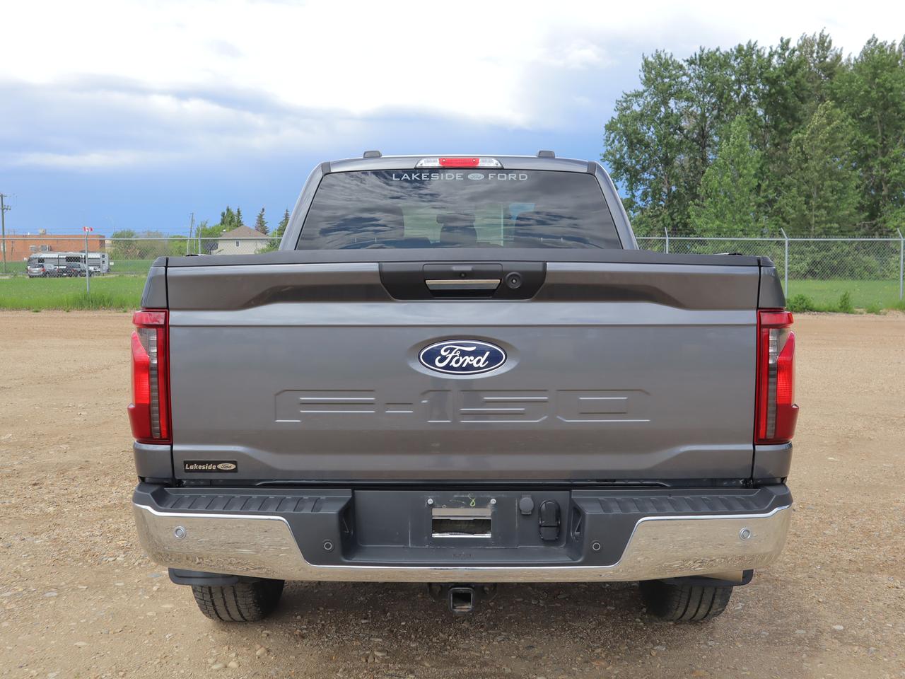 2024 Ford F-150 XLT Photo3