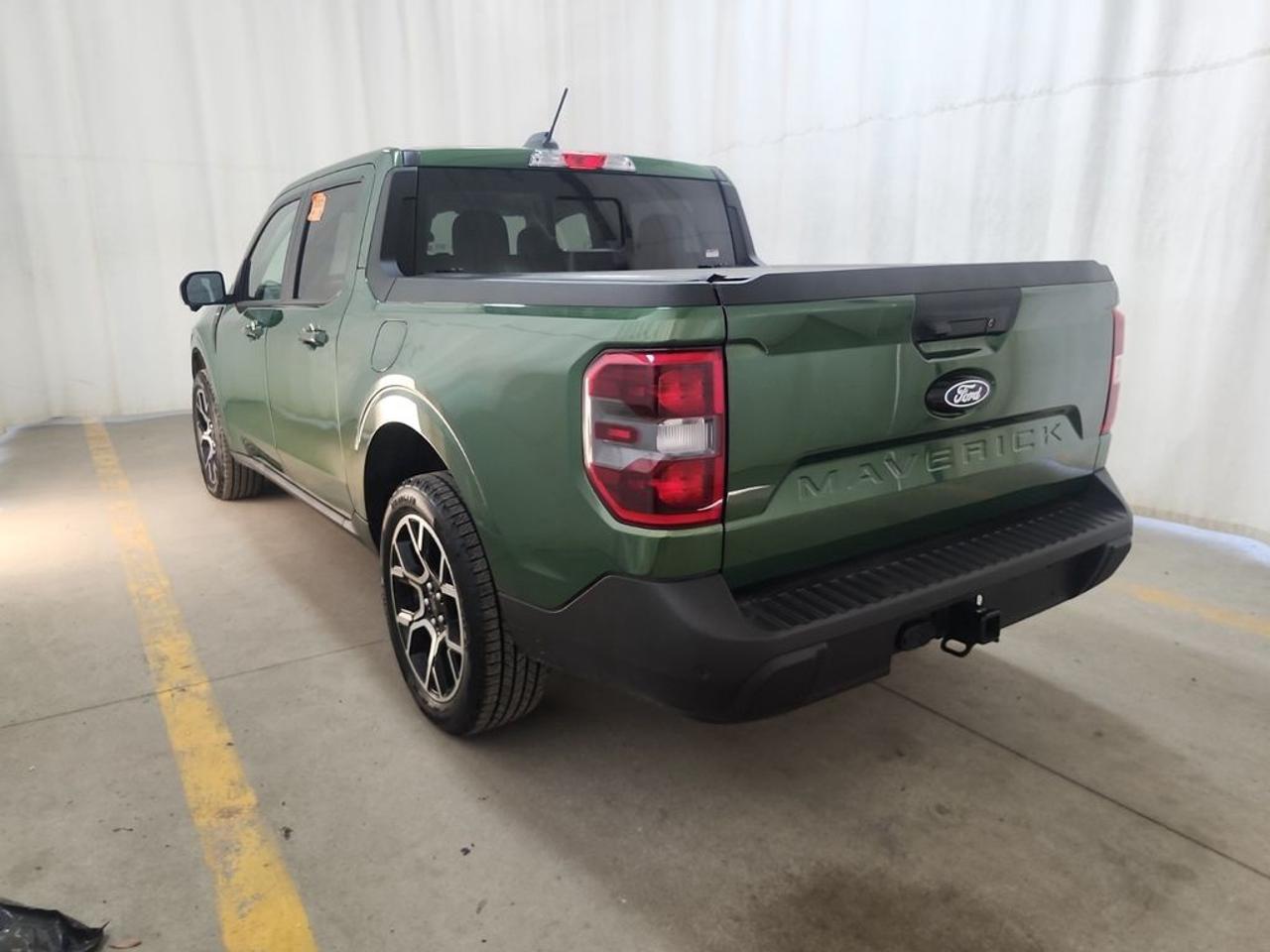 2025 Ford Maverick Lariat Photo3
