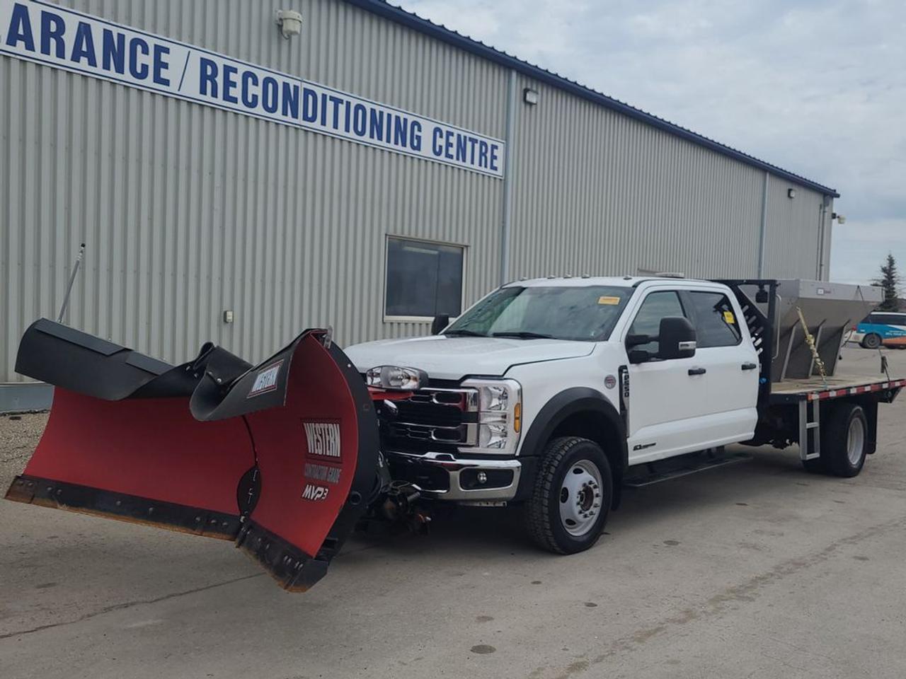 Used 2024 Ford F-550 Super Duty DRW XLT for sale in Camrose, AB