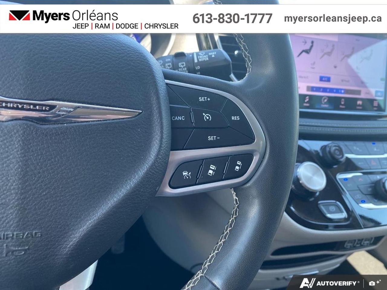 2023 Chrysler Pacifica Touring L   - Apple CarPlay Photo