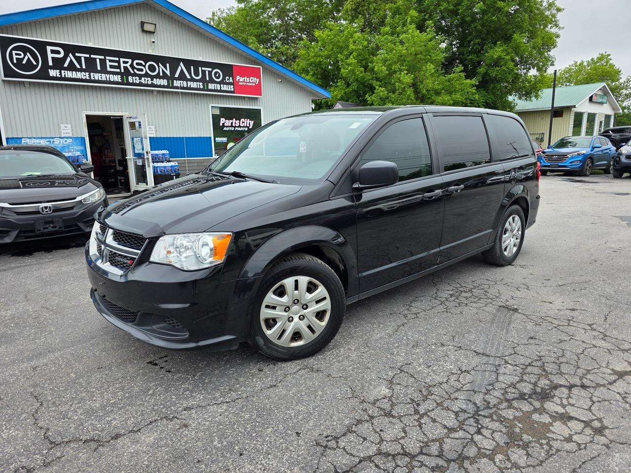 2019 Dodge Grand Caravan SE - Photo #1