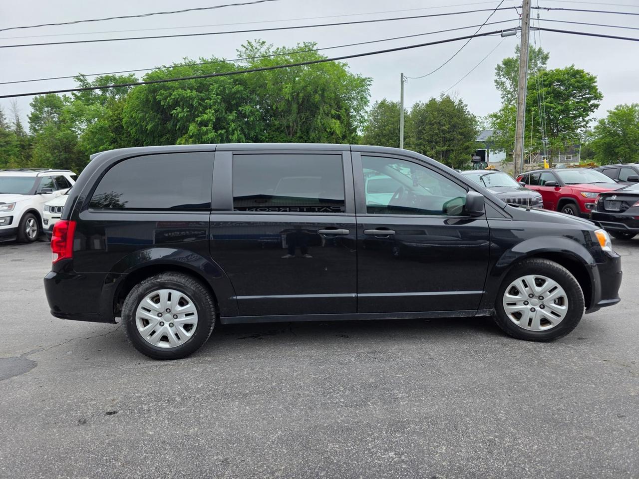 2019 Dodge Grand Caravan SE Photo