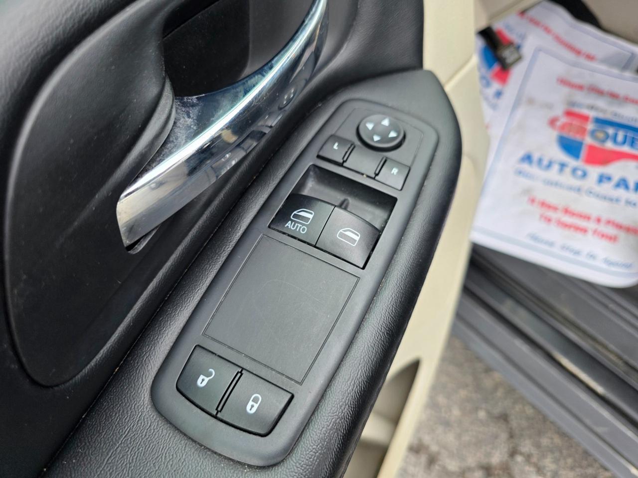 2019 Dodge Grand Caravan SE Photo