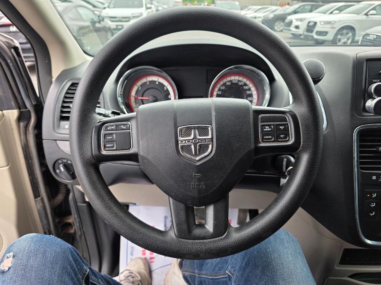 2019 Dodge Grand Caravan SE Photo
