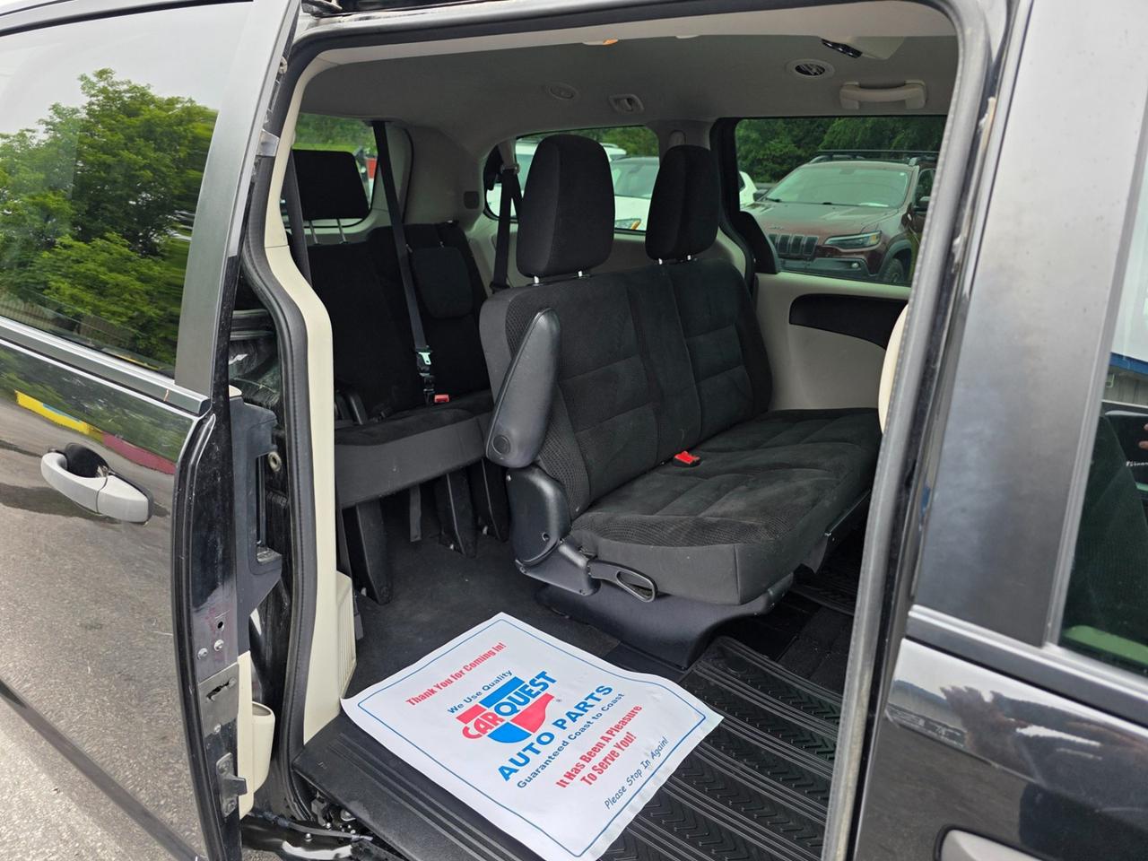 2019 Dodge Grand Caravan SE Photo