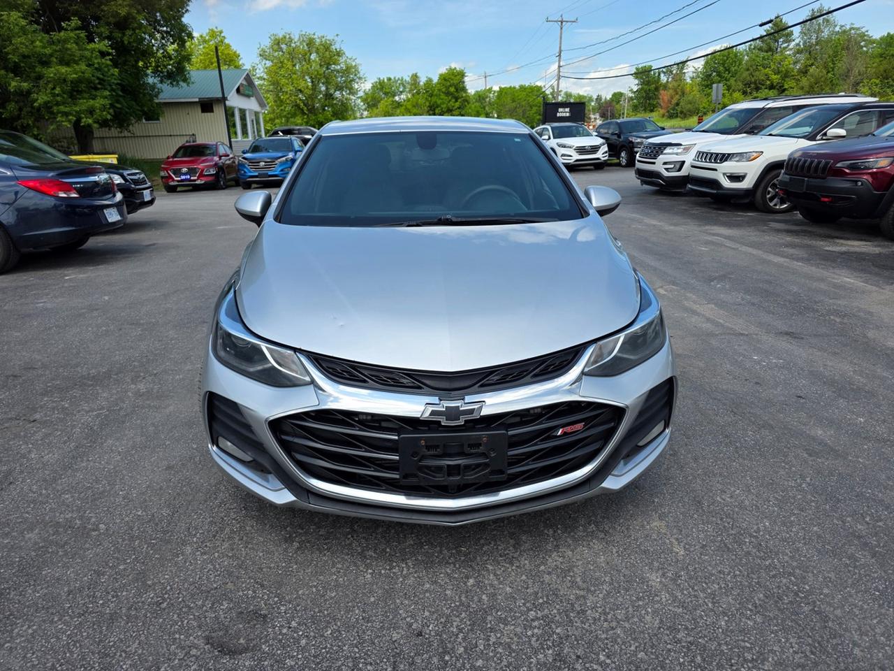 2019 Chevrolet Cruze LT Photo