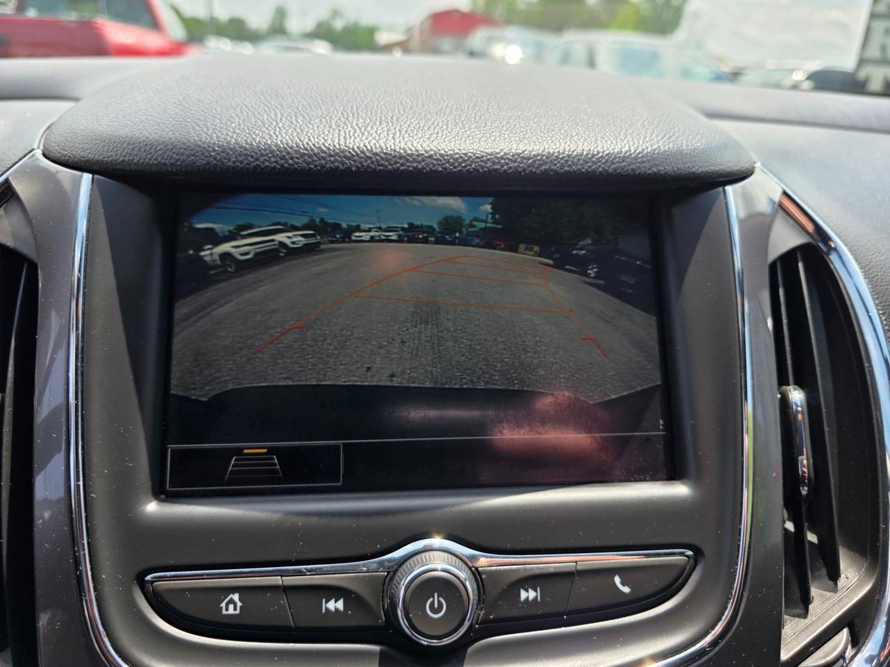 2019 Chevrolet Cruze LT Photo