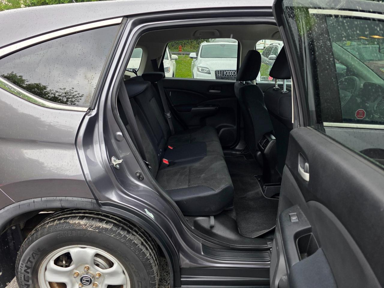 2015 Honda CR-V LX Photo