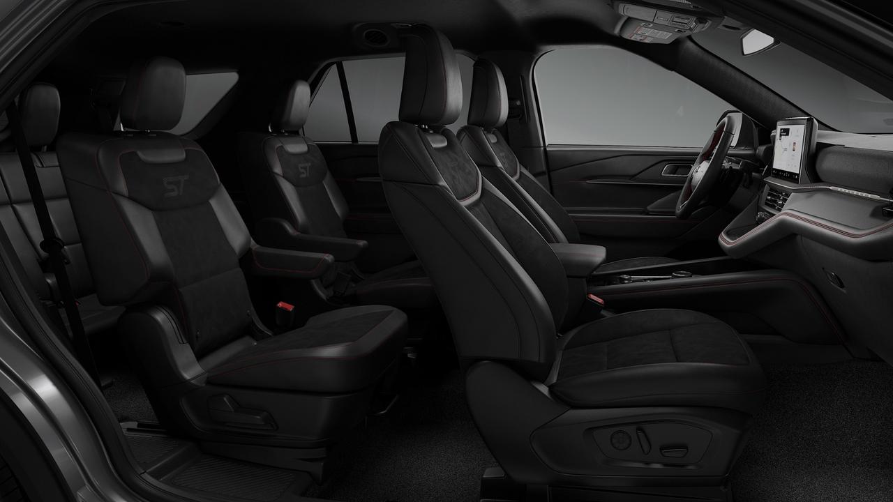 2026 Ford Explorer ST Photo