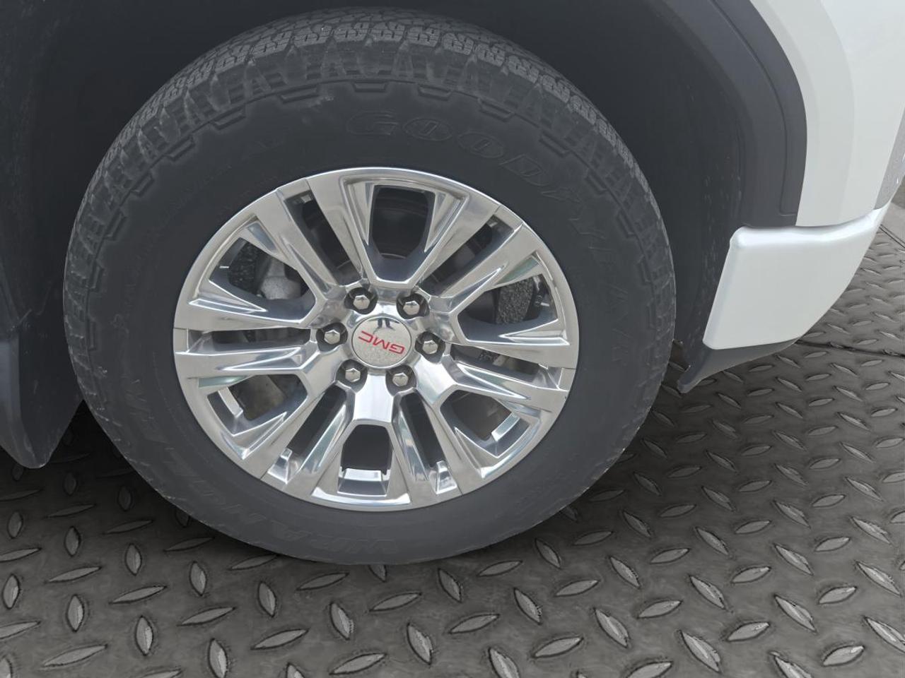 2019 GMC Sierra 1500 Denali Photo