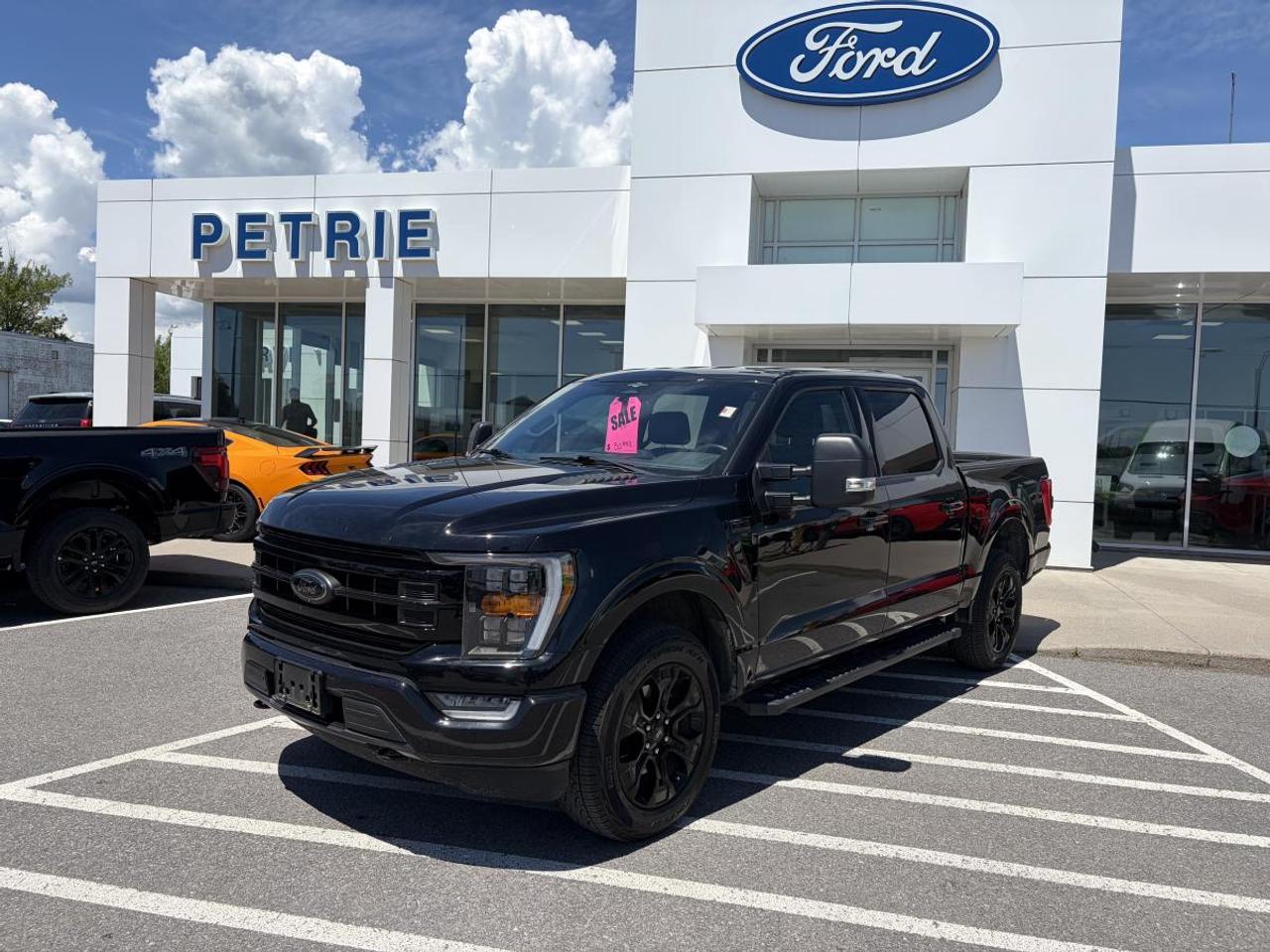 2023 Ford F-150 XLT Photo0