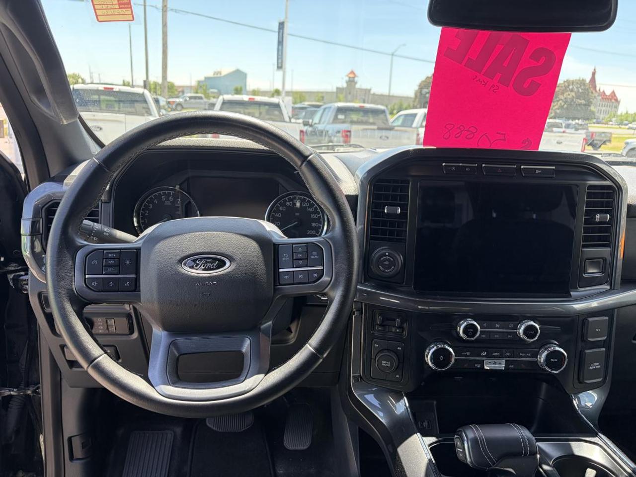 2023 Ford F-150 XLT Photo