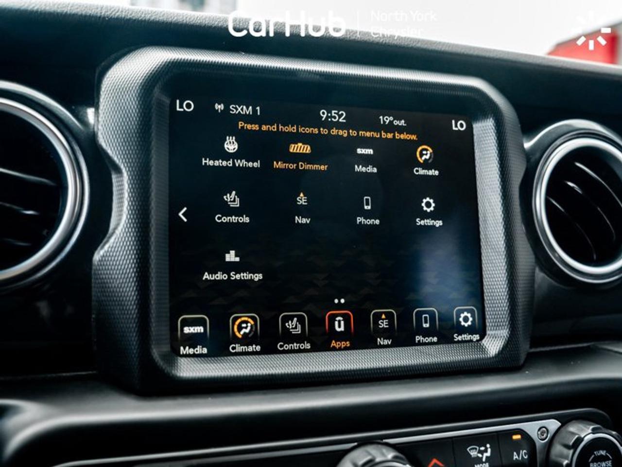 2022 Jeep Wrangler Unlimited Sahara Altitude Skyroof Cold Weather Group Navi Photo