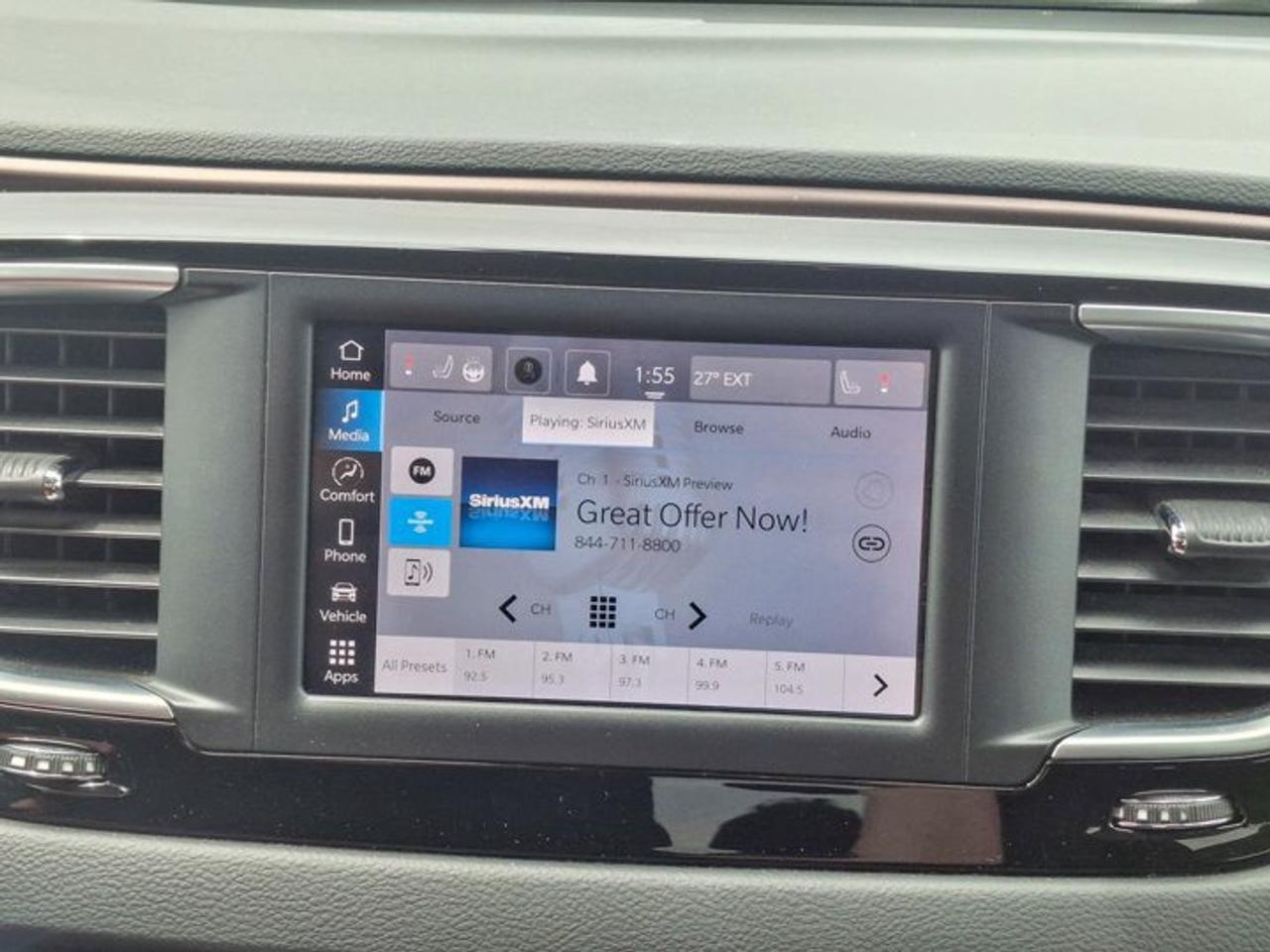 2024 Dodge Grand Caravan SXT | Heated Seats + Steering | Power Sliding Doors | Remote Start | CarPlay | Rear Cam | and More ! Photo