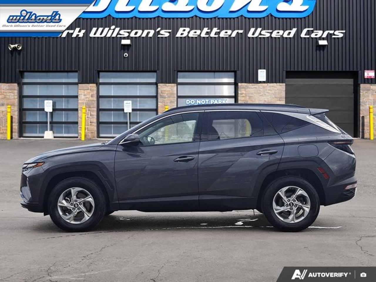 2024 Hyundai Tucson Preferred AWD | Trend Pkg | Leather | Sunroof | Nav | Heated Wheel + Seats | Power Seat | and More ! Photo