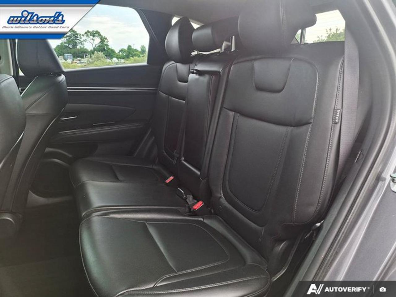 2024 Hyundai Tucson Preferred AWD | Trend Pkg | Leather | Sunroof | Nav | Heated Wheel + Seats | Power Seat | and More ! Photo
