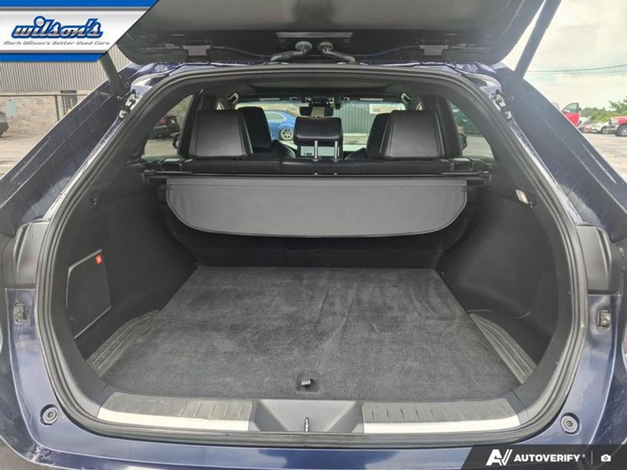 2024 Toyota Venza Limited AWD | Leather | Pano Roof | Heated + Ventilated Seats | Heated Steering | and More ! Photo