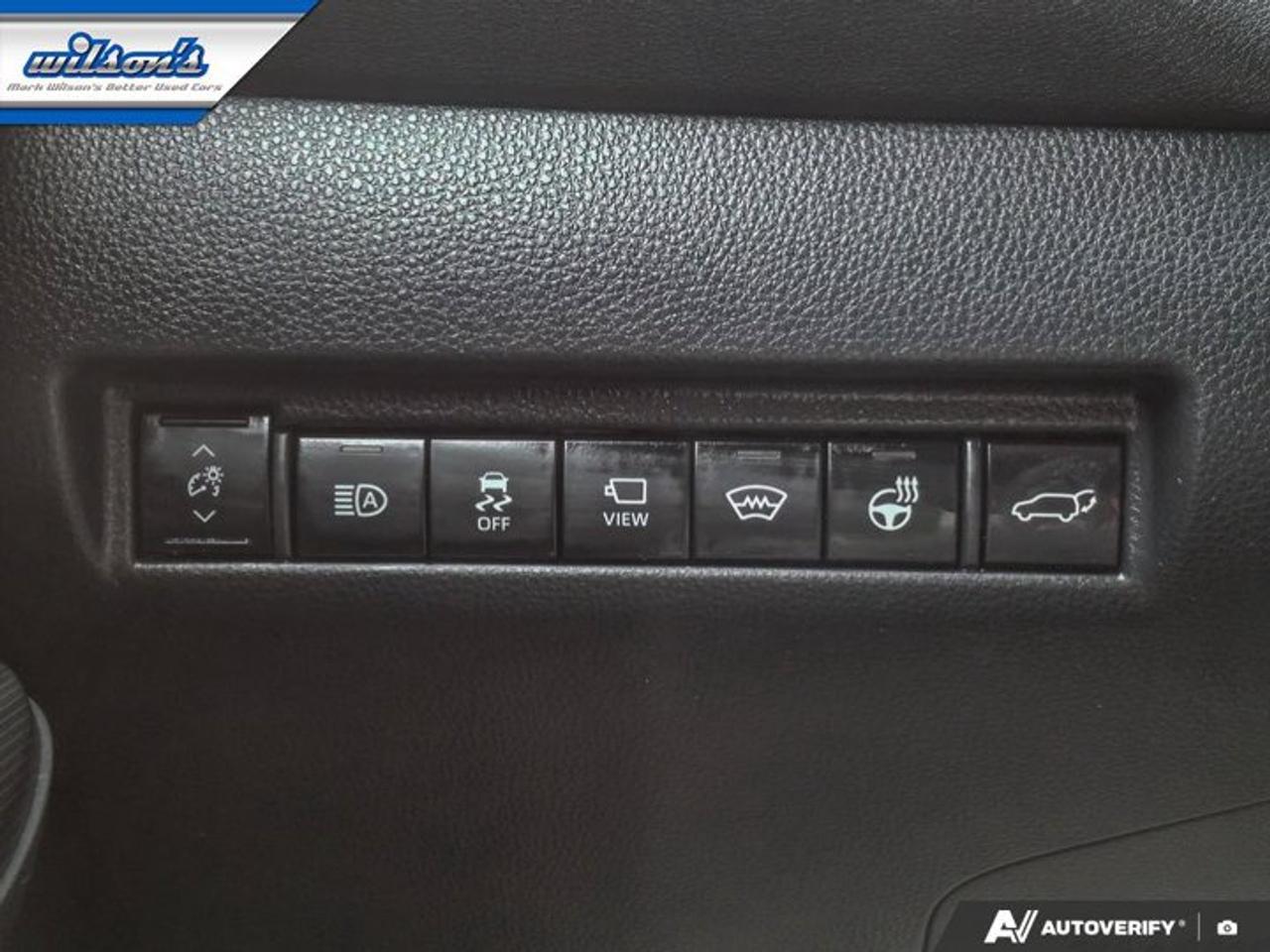 2024 Toyota Venza Limited AWD | Leather | Pano Roof | Heated + Ventilated Seats | Heated Steering | and More ! Photo
