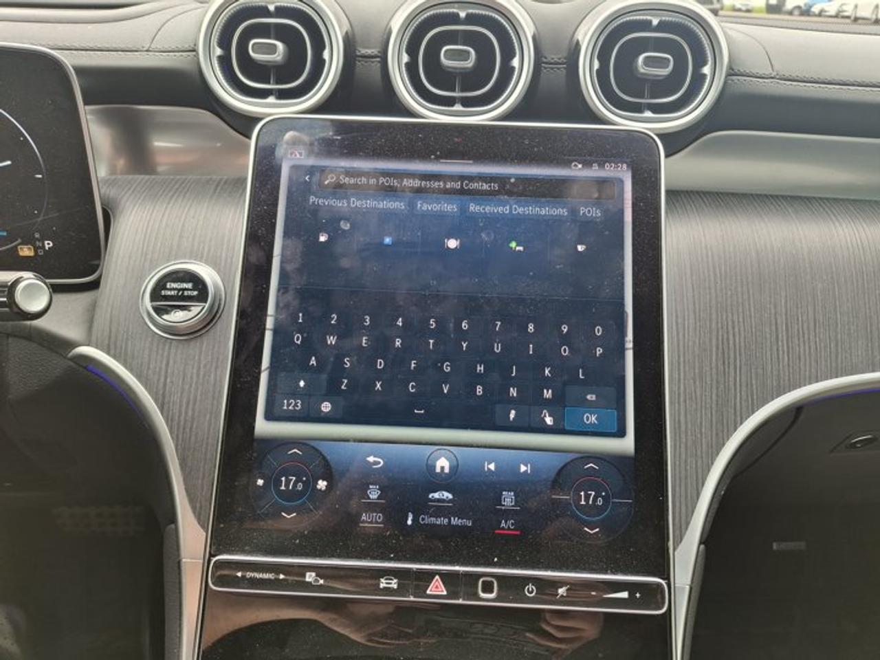 2023 Mercedes-Benz GLC GLC 300 4Matic | Leather | Premium Plus Pkg | 20 Inch AMG Wheels | Panoramic Sunroof | and More ! Photo