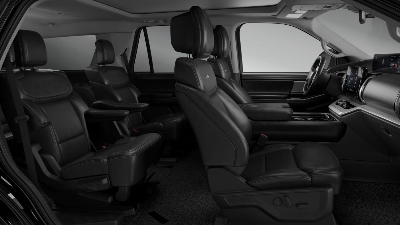 2026 Ford Expedition Platinum Photo