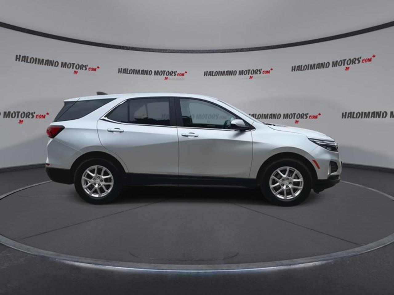 2022 Chevrolet Equinox LT FWD | No Accidents Photo