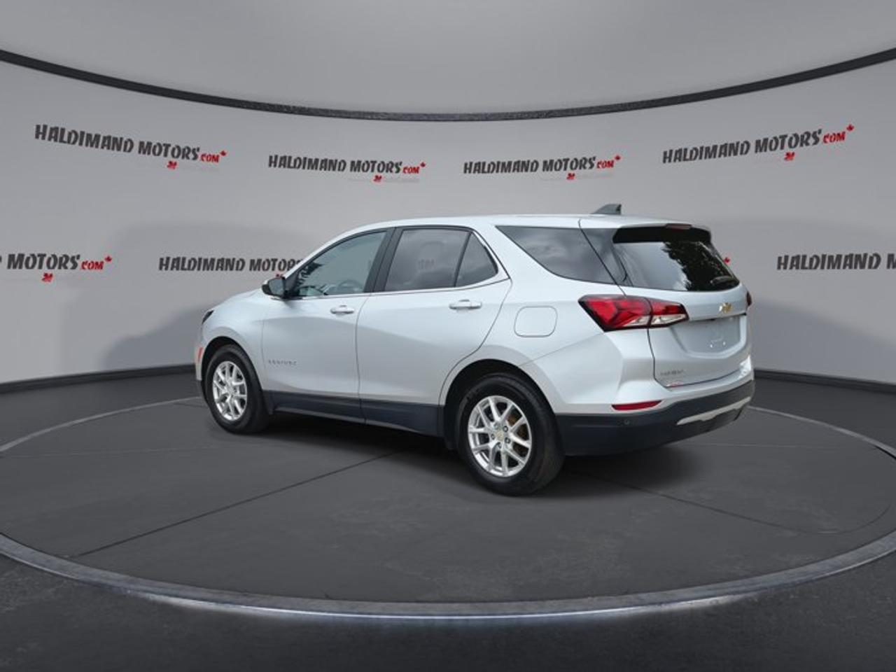 2022 Chevrolet Equinox LT FWD | No Accidents Photo