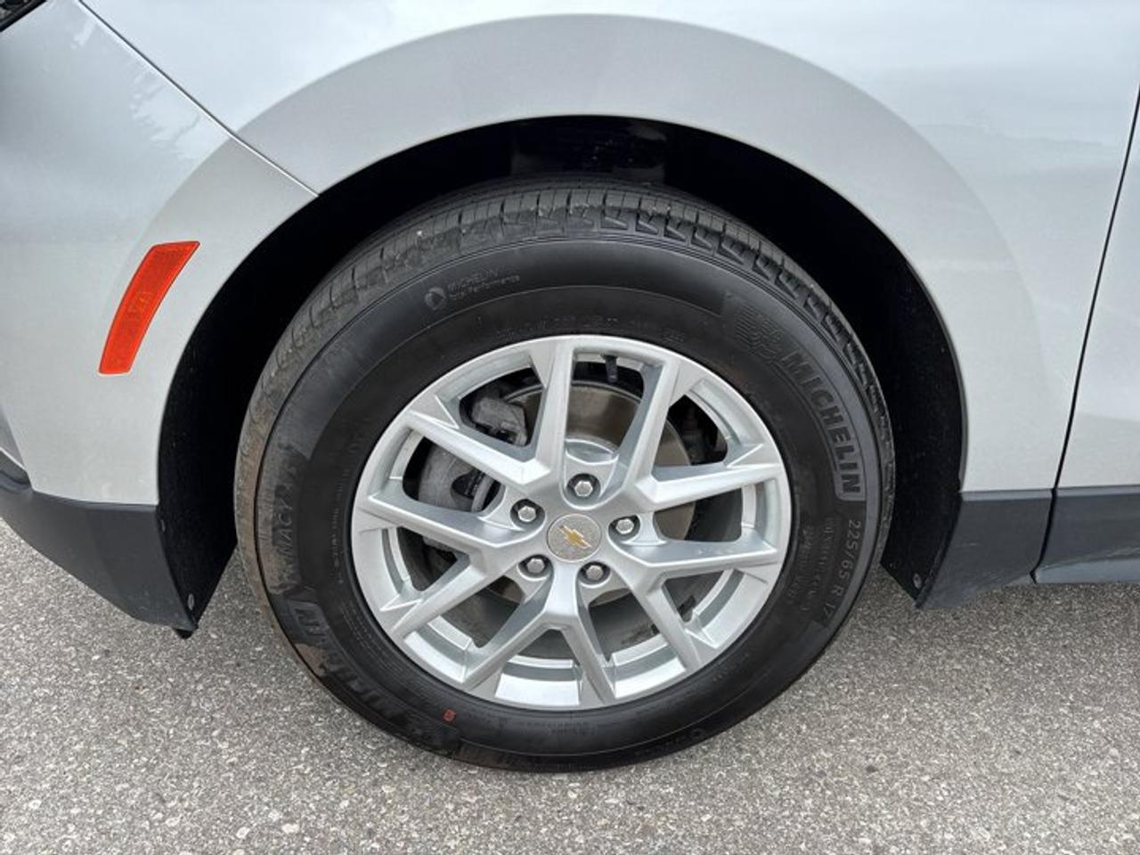 2022 Chevrolet Equinox LT FWD | No Accidents Photo