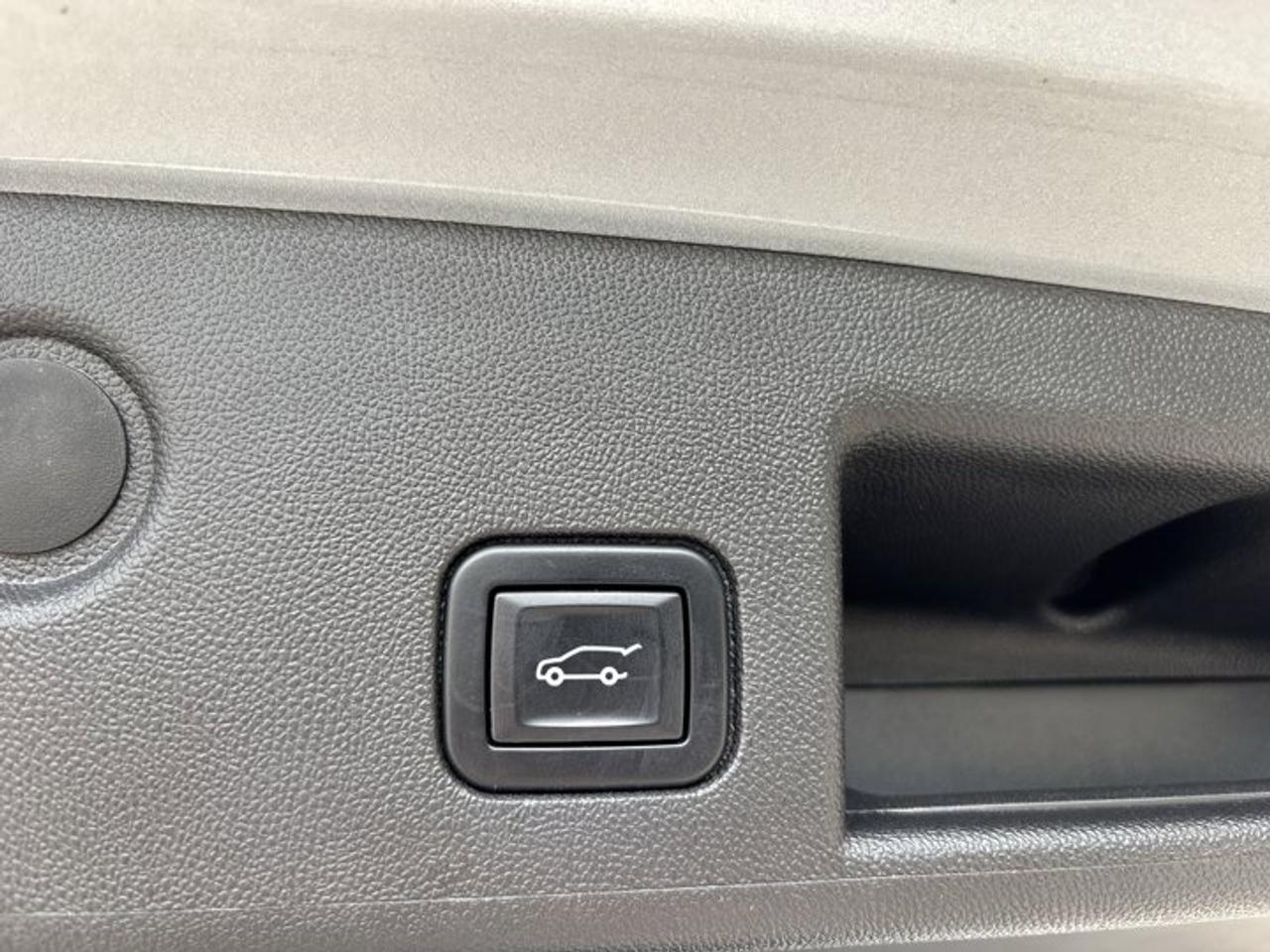 2022 Chevrolet Equinox LT FWD | No Accidents Photo