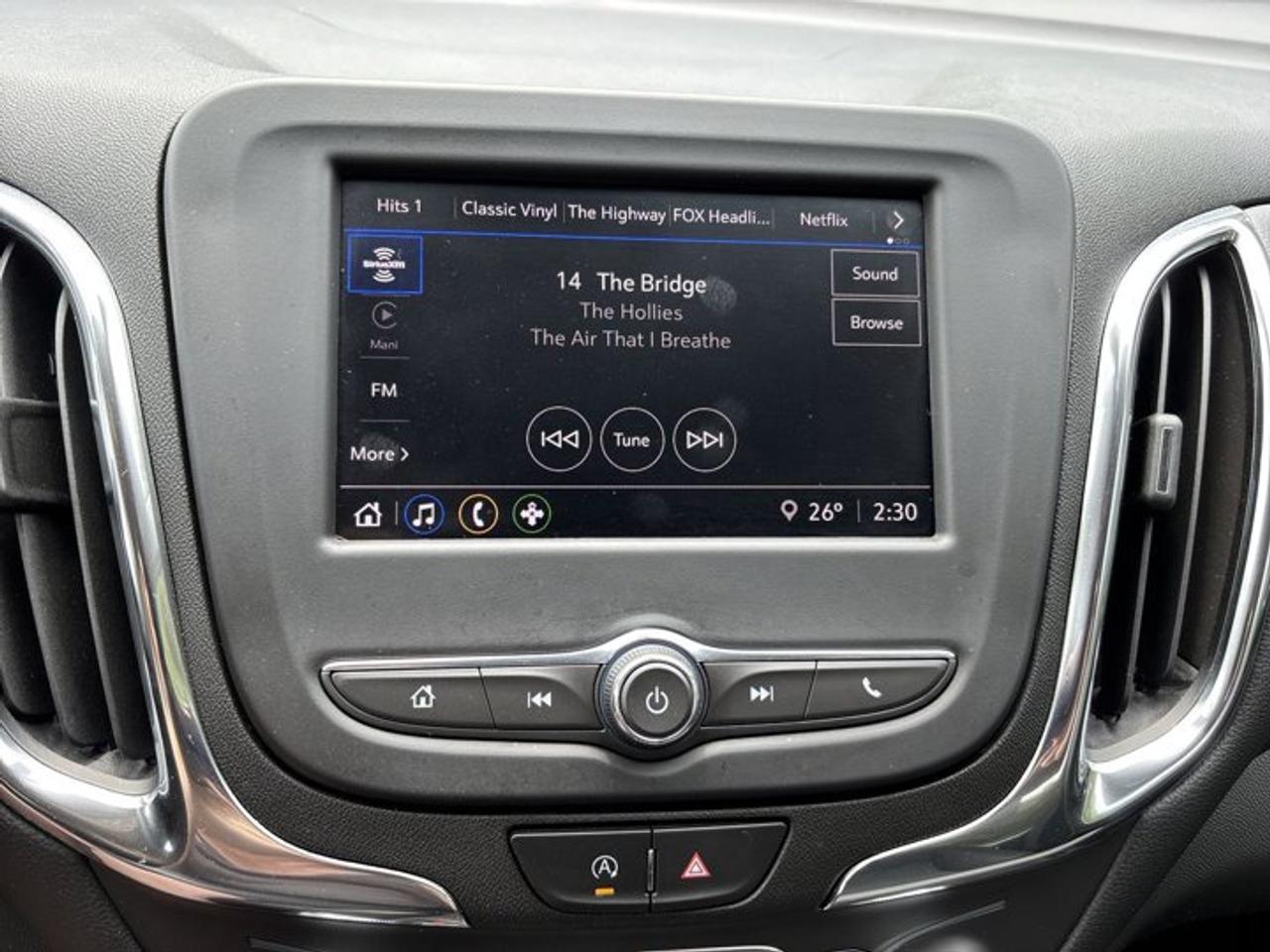 2022 Chevrolet Equinox LT FWD | No Accidents Photo