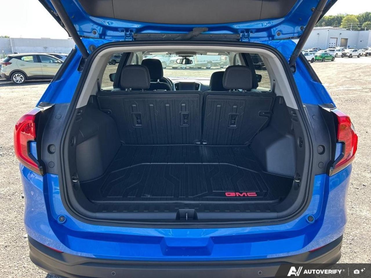 2024 GMC Terrain SLE  - Heated Seats -  Apple CarPlay Photo