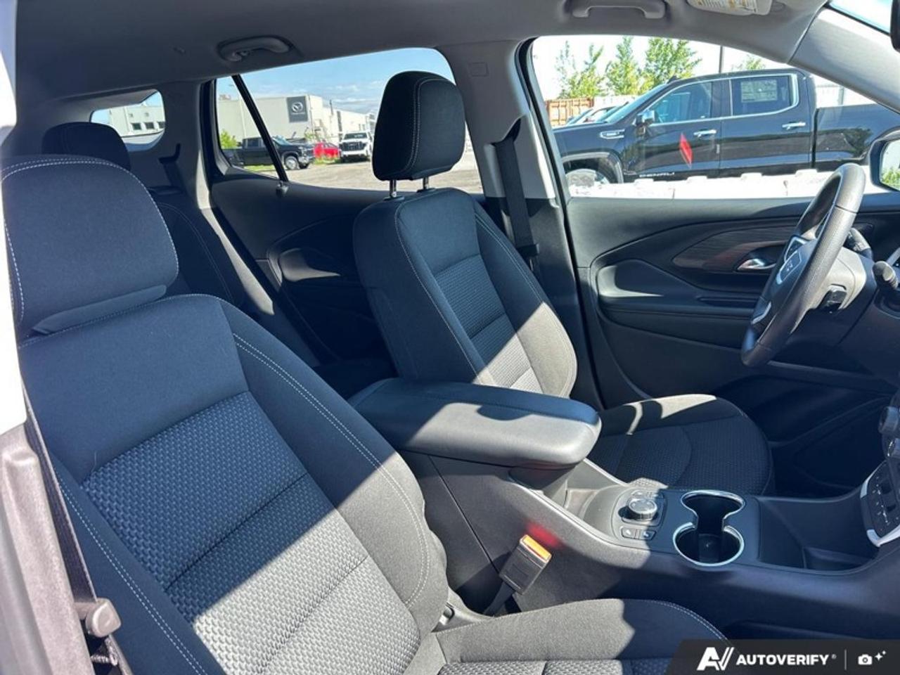 2024 GMC Terrain SLE  - Heated Seats -  Apple CarPlay Photo