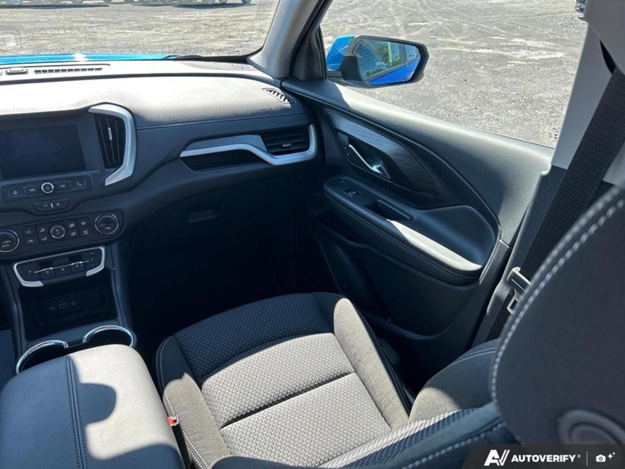2024 GMC Terrain SLE  - Heated Seats -  Apple CarPlay Photo